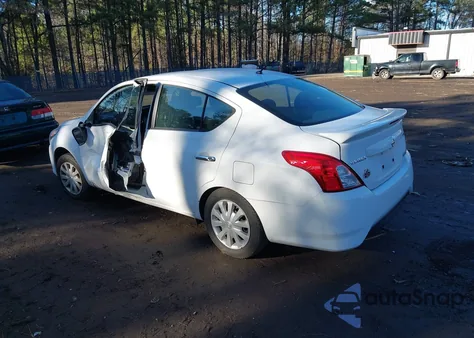 2016 Nissan Versa 1.6 S/1.6 S+/1.6 Sl/1.6 Sv from USA, damaged, VIN 3N1CN7APXGL863004